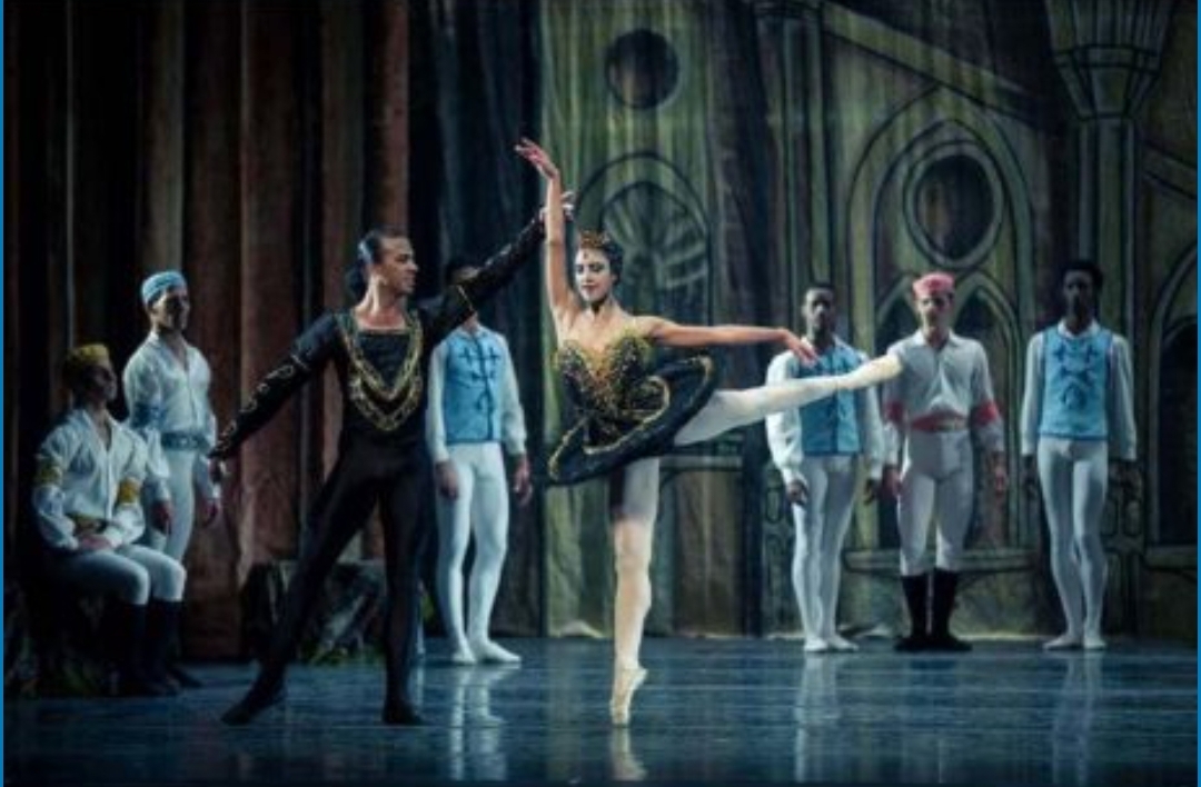 El Ballet de Laura Alonso llega al Teatre Apolo para representar la versión de Alicia Alonso de El lago de los cisnes