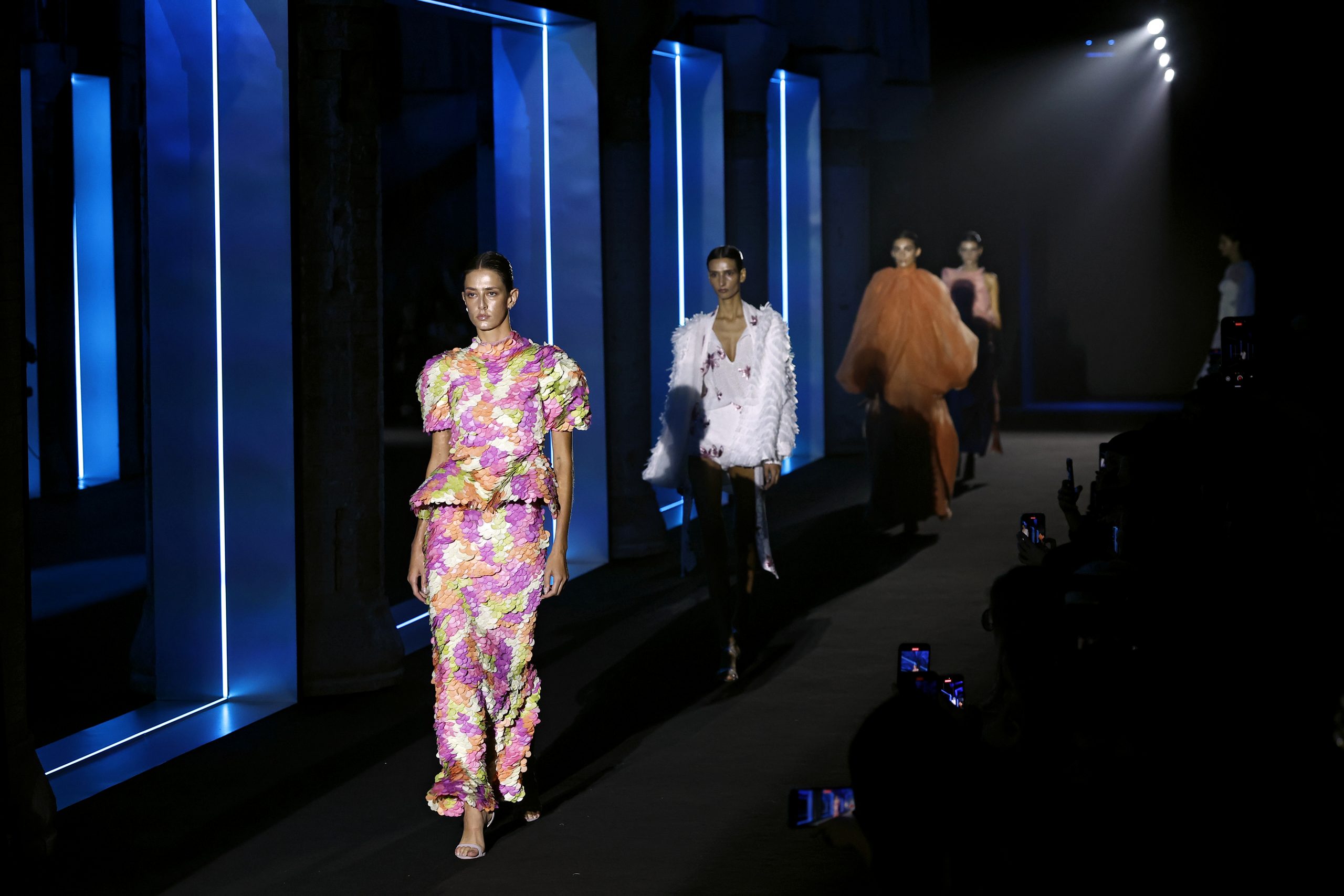 080 BARCELONA FASHION CELEBRA LA DIVERSIDAD Y LA MODA SIN GÉNERO EN SU TERCERA JORNADA