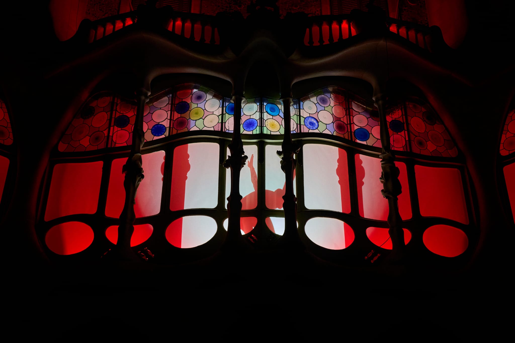 UNITED VISUAL ARTISTS REFUERZA SU ARCHIVO VISUAL CON NUEVO MATERIAL DE HIDDEN ORDER Y BEYOND THE FAÇADE