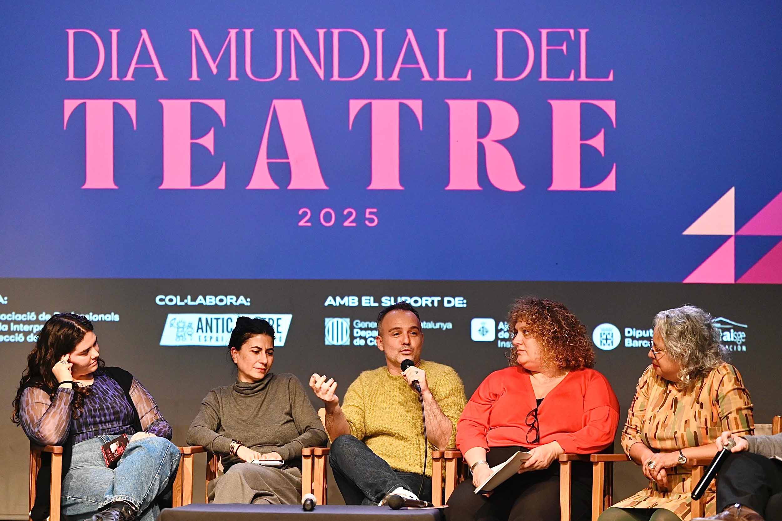 LA AADPC CELEBRA SU 45º ANIVERSARIO EN EL MARCO DEL DÍA MUNDIAL DEL TEATRO