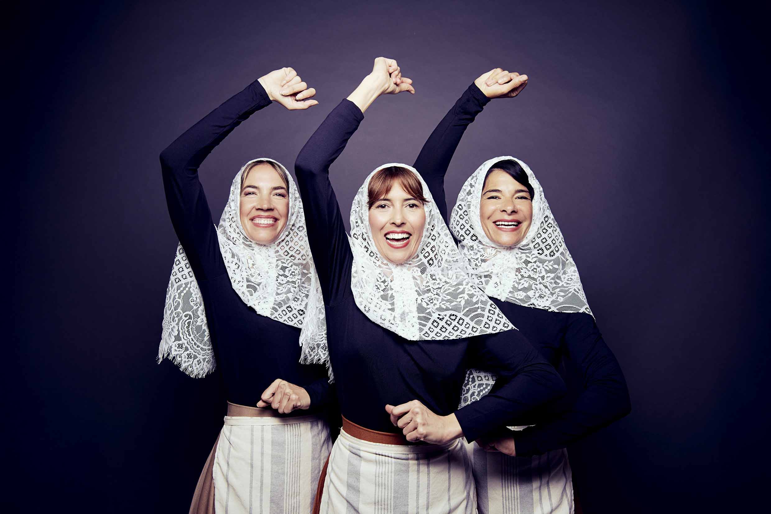 Joan Gràcia estrena ‘TRESTIAS’ en el Teatre Apolo: una catarsis de humor inteligente y libertad