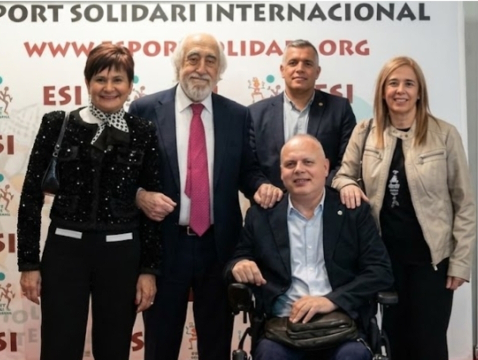 LA CENA SOLIDARIA ESI 2026 REÚNE A LA ÉLITE DEL DEPORTE Y LAS INSTITUCIONES POR UNA CAUSA COMÚN