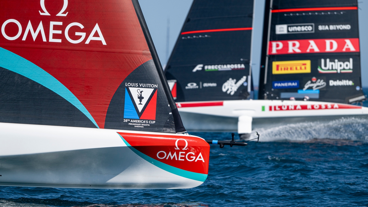 BATALLA DE TITANES EN EL MEDITERRÁNEO: EL TALENTO JOVEN BRILLA EN LA REGATA PRELIMINAR DE CERDEÑA