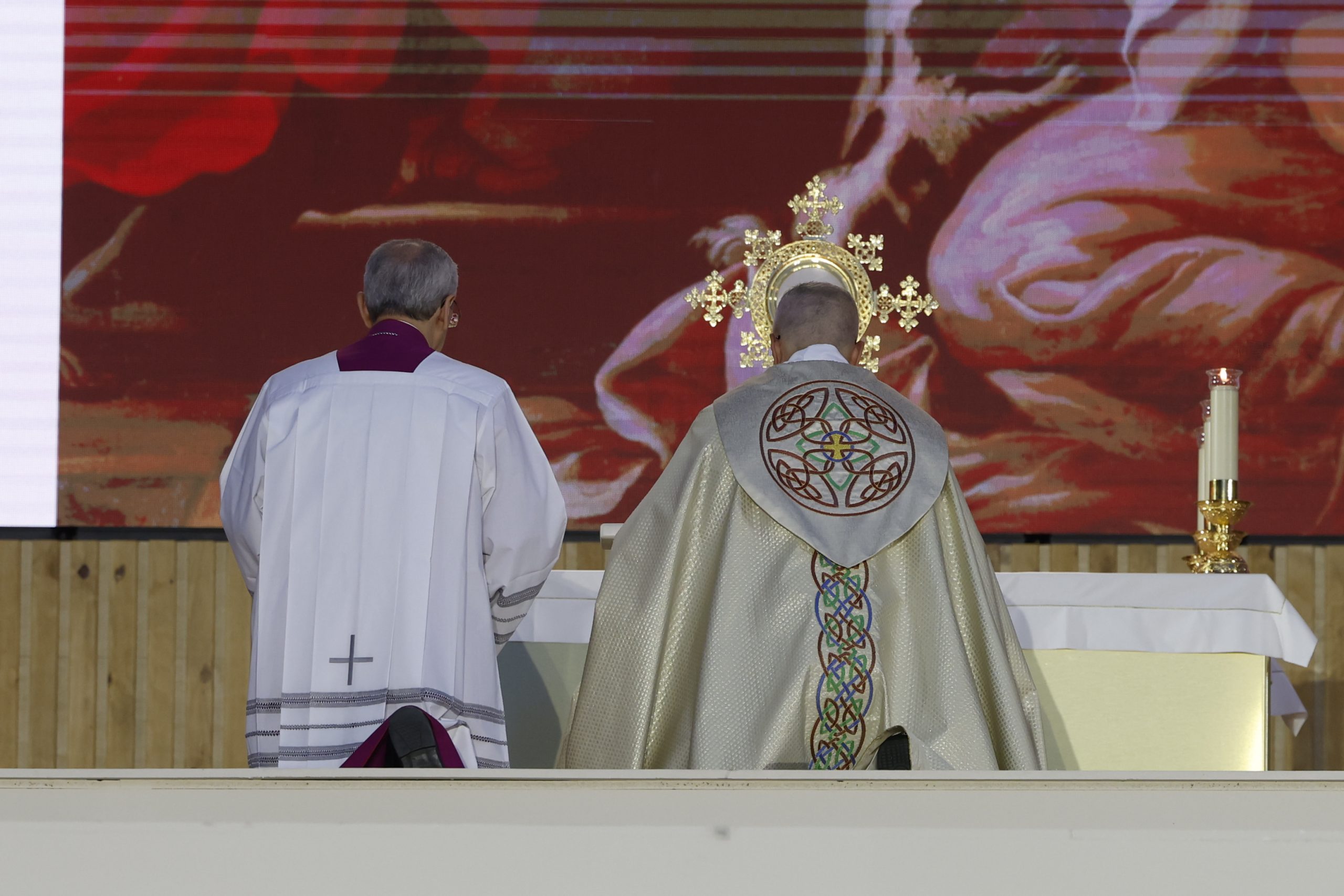 LA VANGUARDIA DE LA FE CONCIENTE: EL PAPA LEÓN XIV CONGREGA A MEDIO MILLÓN DE JÓVENES EN UNA VIBRANTE VIGILIA MULTITUDINARIA