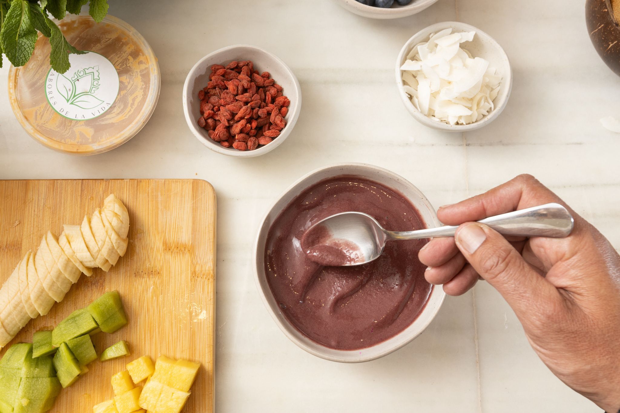 EL DESPERTAR DEL SÚPERALIMENTO AMAZÓNICO: CASA DO AÇAI LIDERA LA REVOLUCIÓN DEL BIENESTAR EN LA ALTA GASTRONOMÍA SALUDABLE