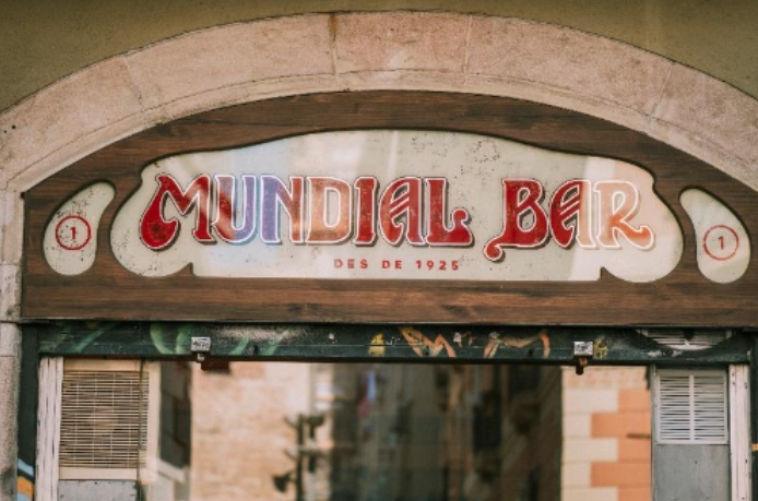 GRUP CONFITERIA CELEBRÓ EL CENTENARIO DEL MUNDIAL BAR Y LA FONT DEL GAT CON UNA HISTÓRICA JORNADA POPULAR