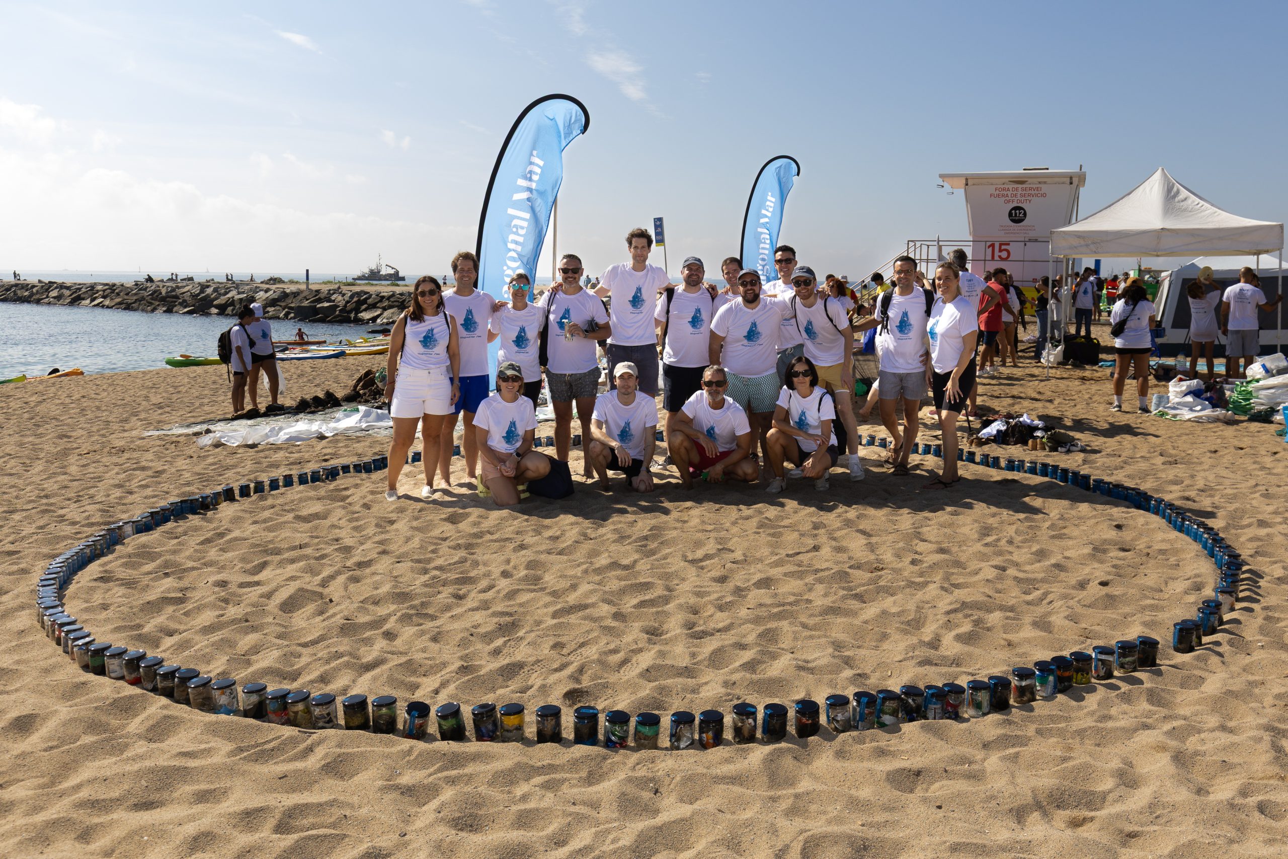 DIAGONAL MAR CELEBRA UNA DÉCADA DE COMPROMISO AMBIENTAL CON LA 10ª JORNADA DE LIMPIEZA DEL FONDO MARINO EN BARCELONA