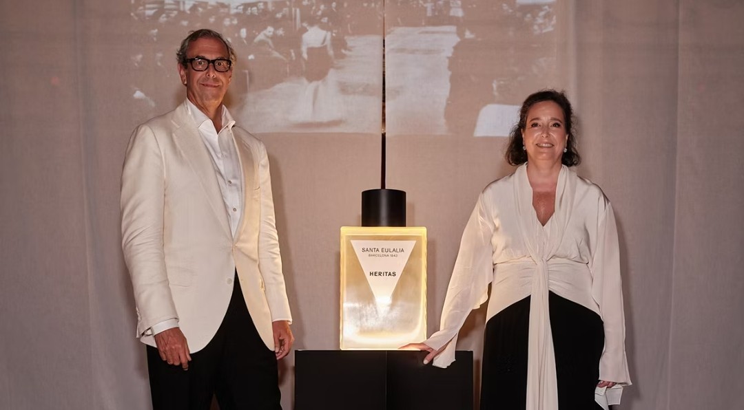 SANTA EULALIA CELEBRA EL CENTENARIO DE SU PRIMER DESFILE DE ALTA COSTURA CON EL LANZAMIENTO DE HERITAS, SU NUEVO EAU DE PARFUM