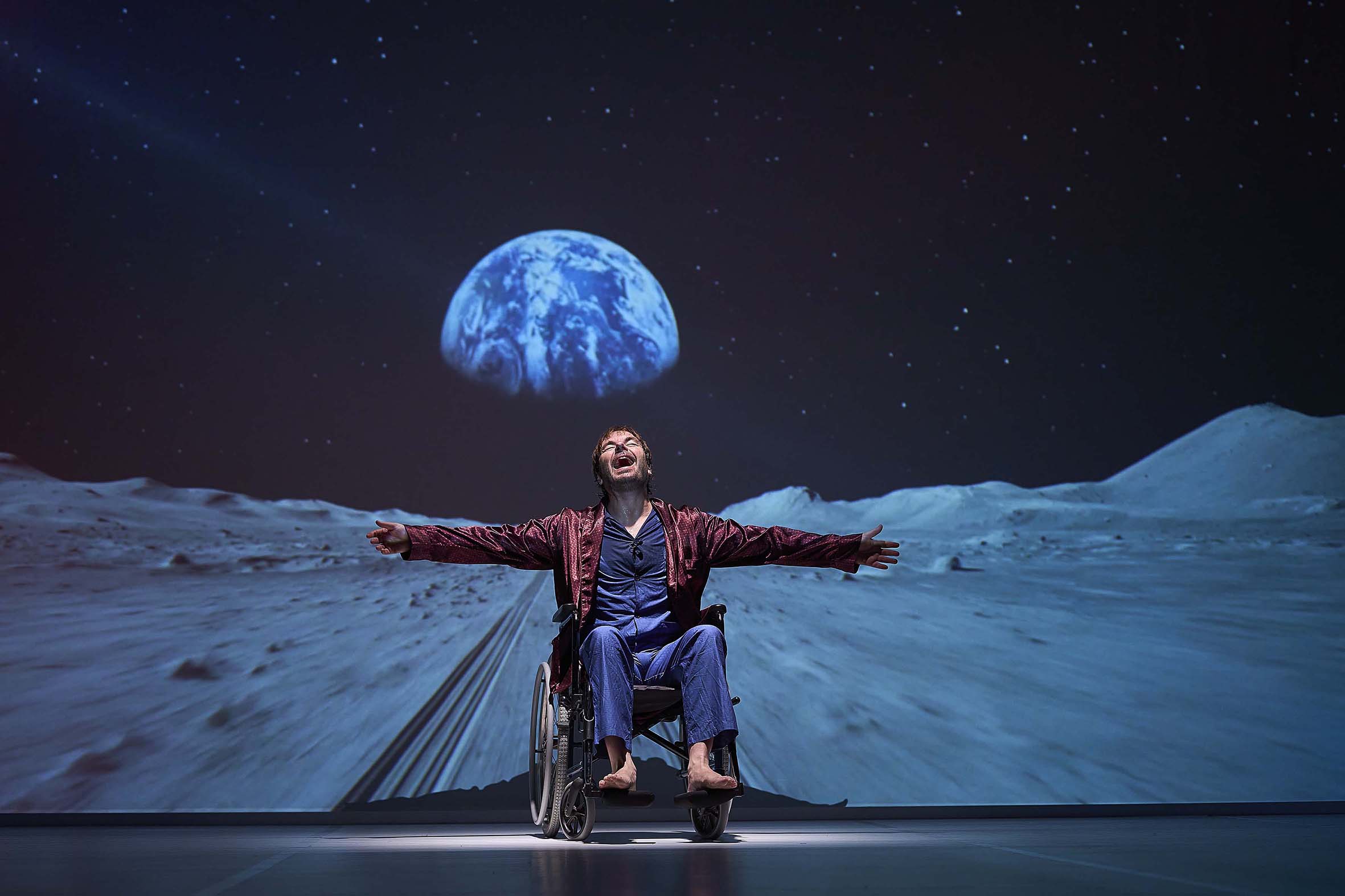 QUIM MASFERRER REESTRENA SU EXITOSO ESPECTÁCULO «TEMPS» EN EL TEATRE BORRÁS DE BARCELONA