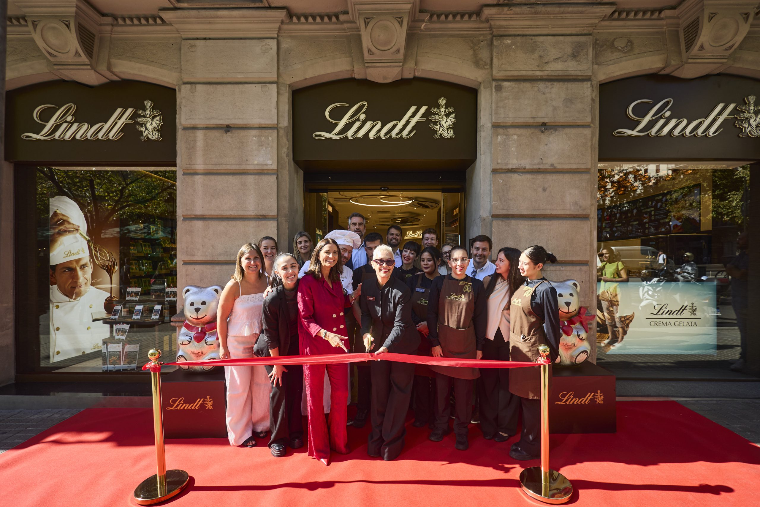 LINDT ELEVA LA EXPERIENCIA DEL CHOCOLATE EN BARCELONA CON SU NUEVA FLAGSHIP STORE EN RAMBLA CATALUNYA