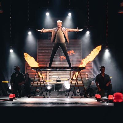 EL MAGO YUNKE REGRESA AL TEATRE APOLO CON ‘HANGAR 52’, SU ESPECTACULAR PRODUCCIÓN DE GRANDES ILUSIONES